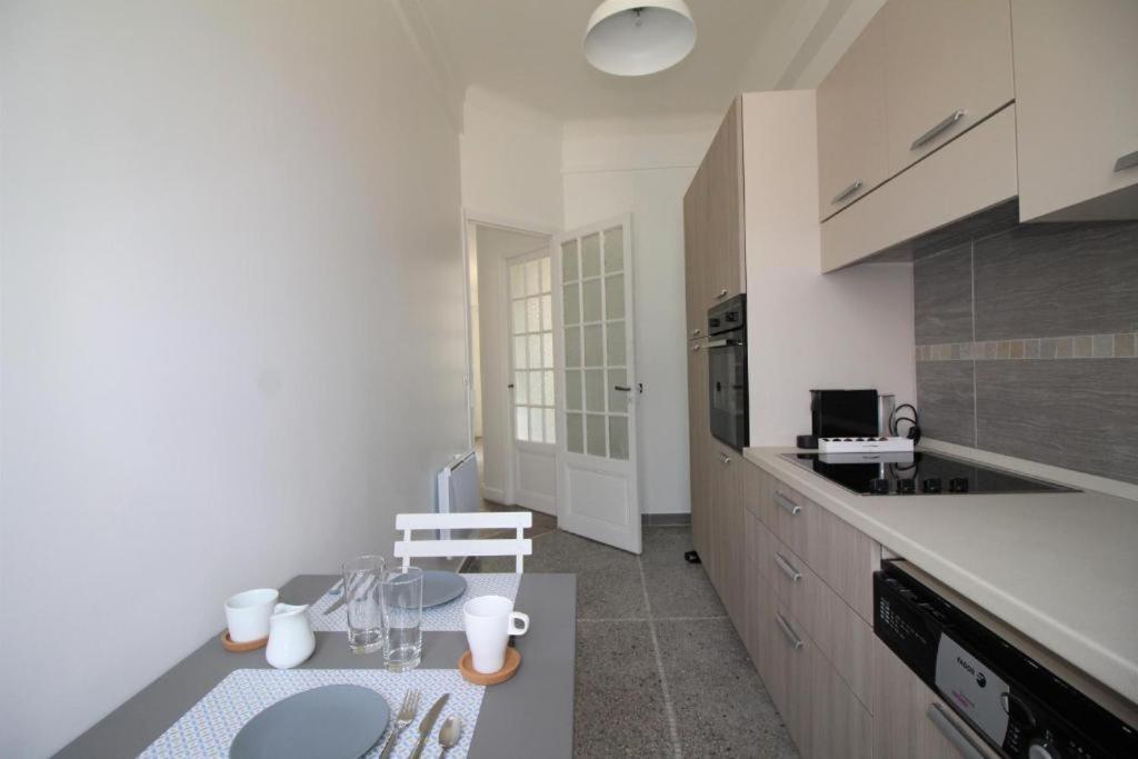 Apartment Renting - Notre Dame - Cosy Loft Perfect View On The Roofs Nizza